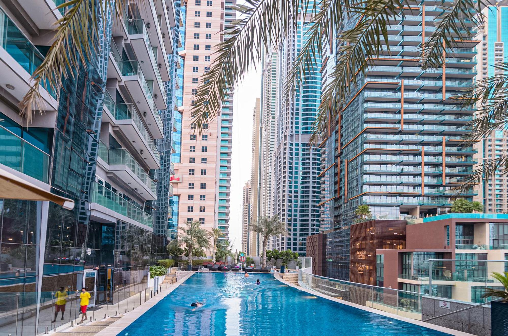 Oskena Vacation Homes- Beautiful High Floor Two Bedroom In Marina *